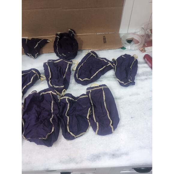 Crown Royal 7" Purple Drawstring Bags, Lot of 12, Medium Size Pouches, Crown - Picture 5 of 5